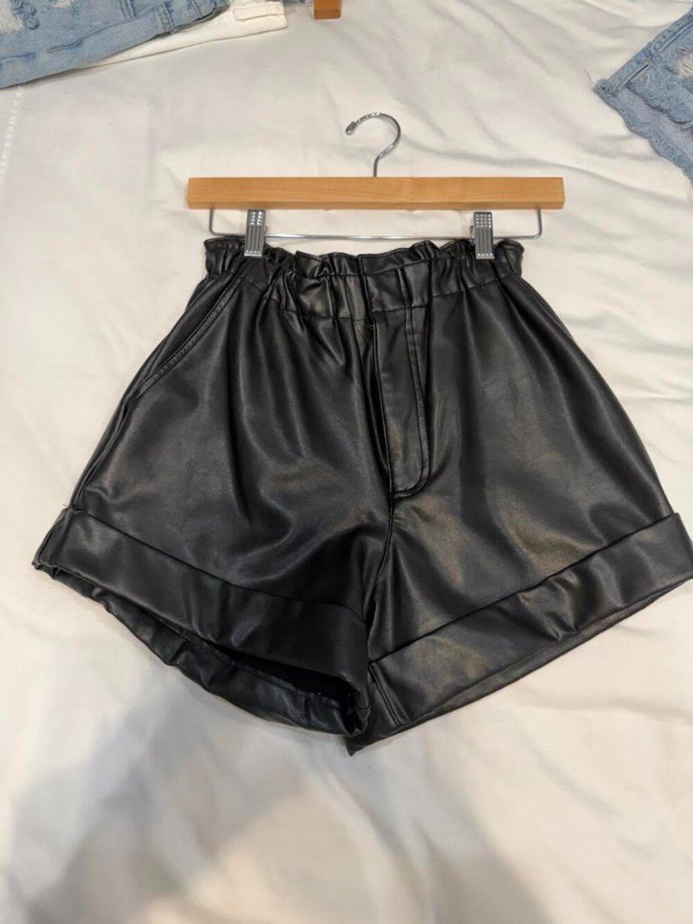 Abercrombie & Fitch Black Leather Shorts, Size XS